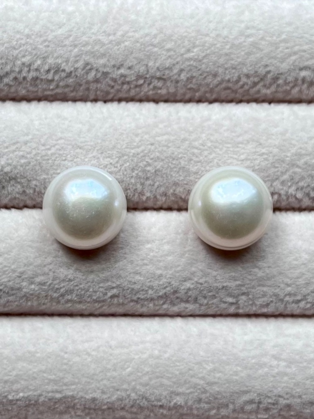 E086 | Genuine Freshwater Pearl Large Stud Earrings